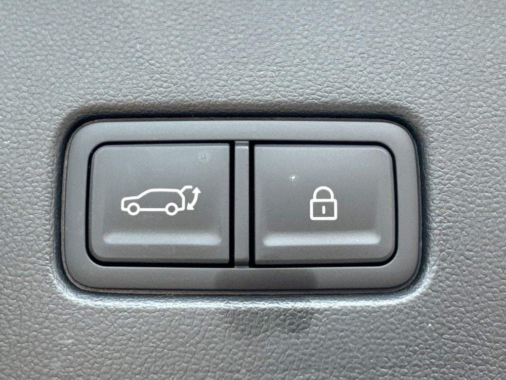 2026 Hyundai Palisade Hybrid Blue SEL 8 Passenger