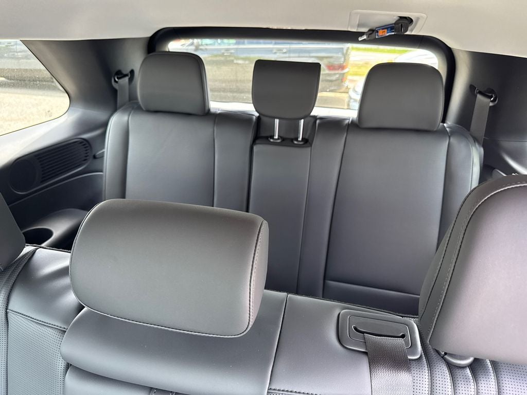 2026 Hyundai Palisade Hybrid Blue SEL 8 Passenger