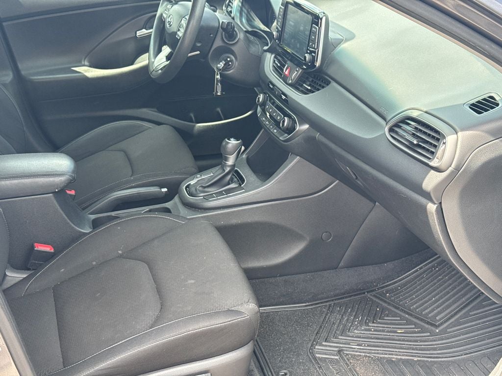 2018 Hyundai Elantra GT Base