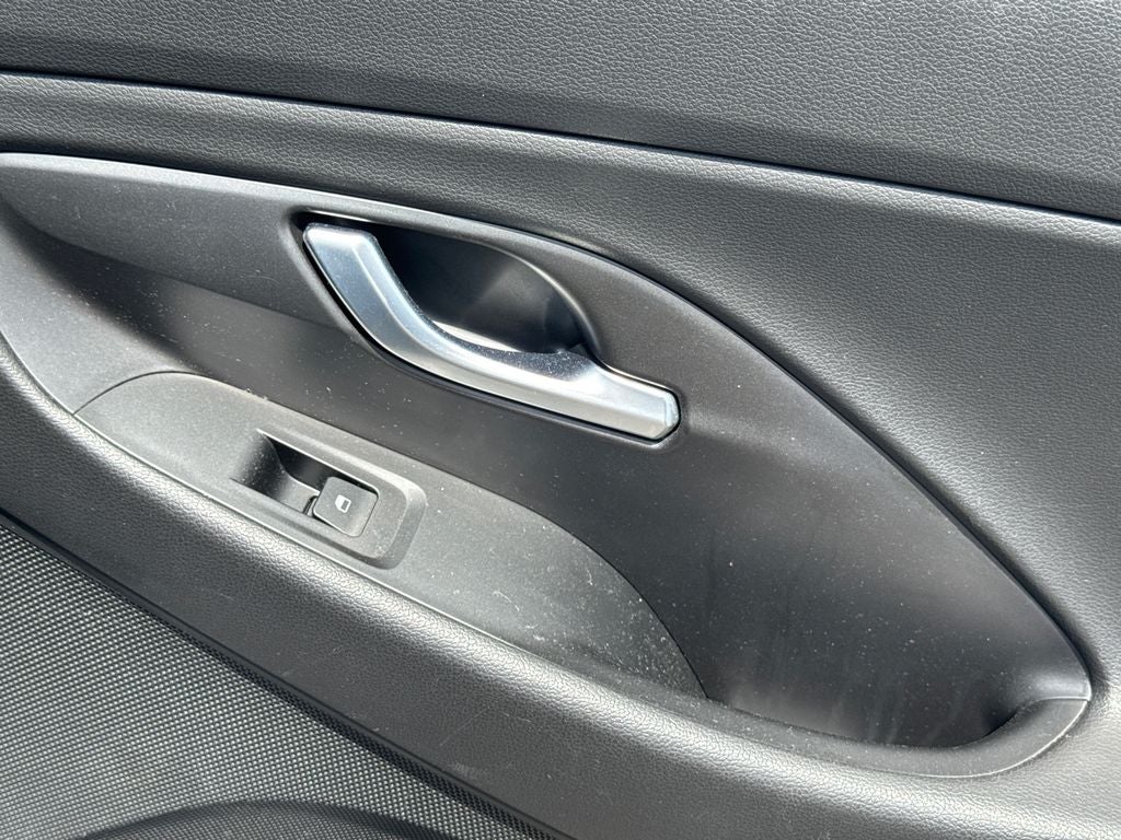 2018 Hyundai Elantra GT Base