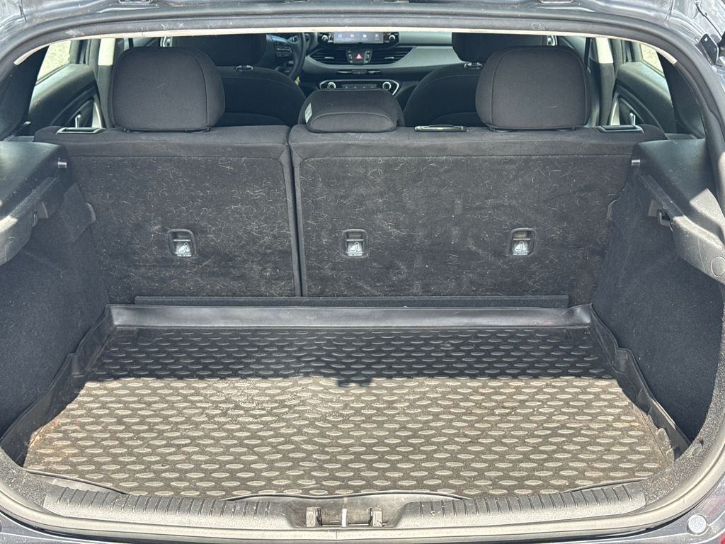 2018 Hyundai Elantra GT Base