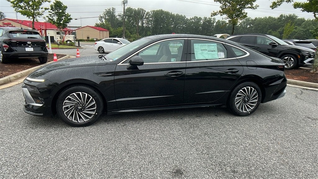 2025 Hyundai Sonata Hybrid Limited