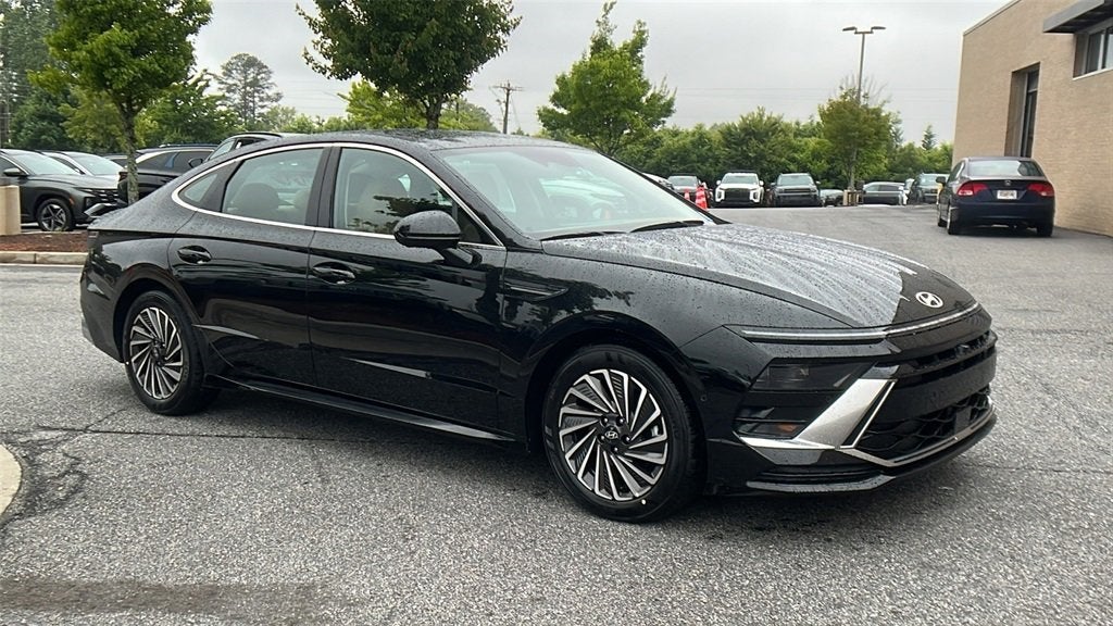 2025 Hyundai Sonata Hybrid Limited