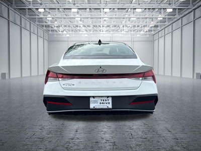 2026 Hyundai Elantra SE