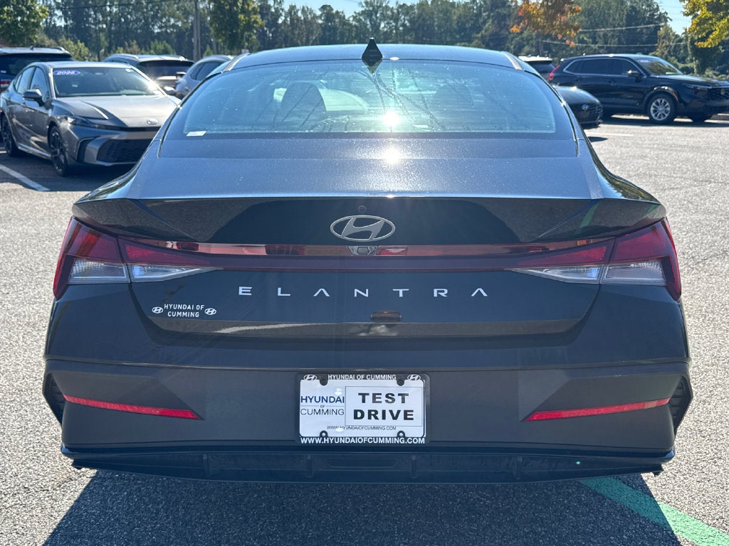 2024 Hyundai Elantra SEL