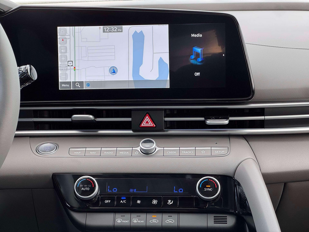 2026 Hyundai Elantra Hybrid SEL Sport
