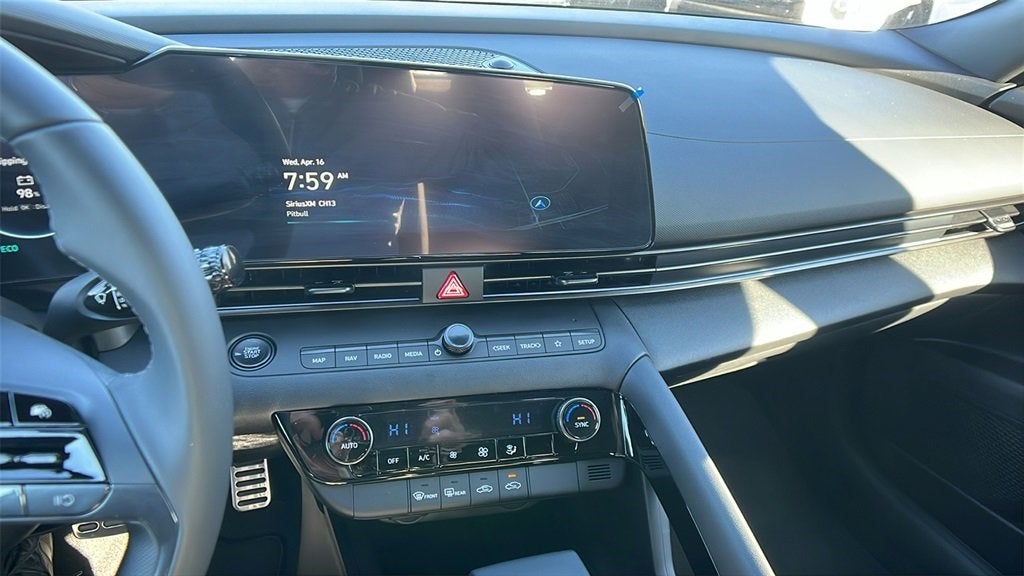 2025 Hyundai Elantra Hybrid SEL Sport