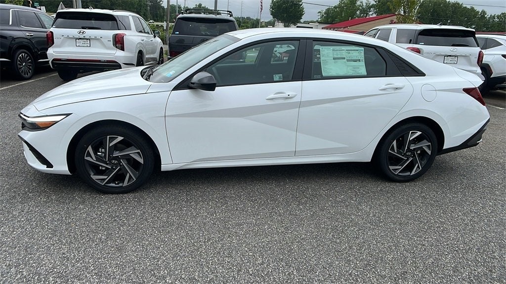 2025 Hyundai Elantra Hybrid SEL Sport