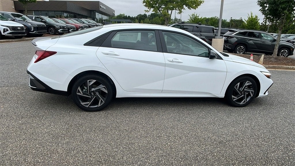 2025 Hyundai Elantra Hybrid SEL Sport