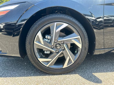 2025 Hyundai Elantra Hybrid Limited