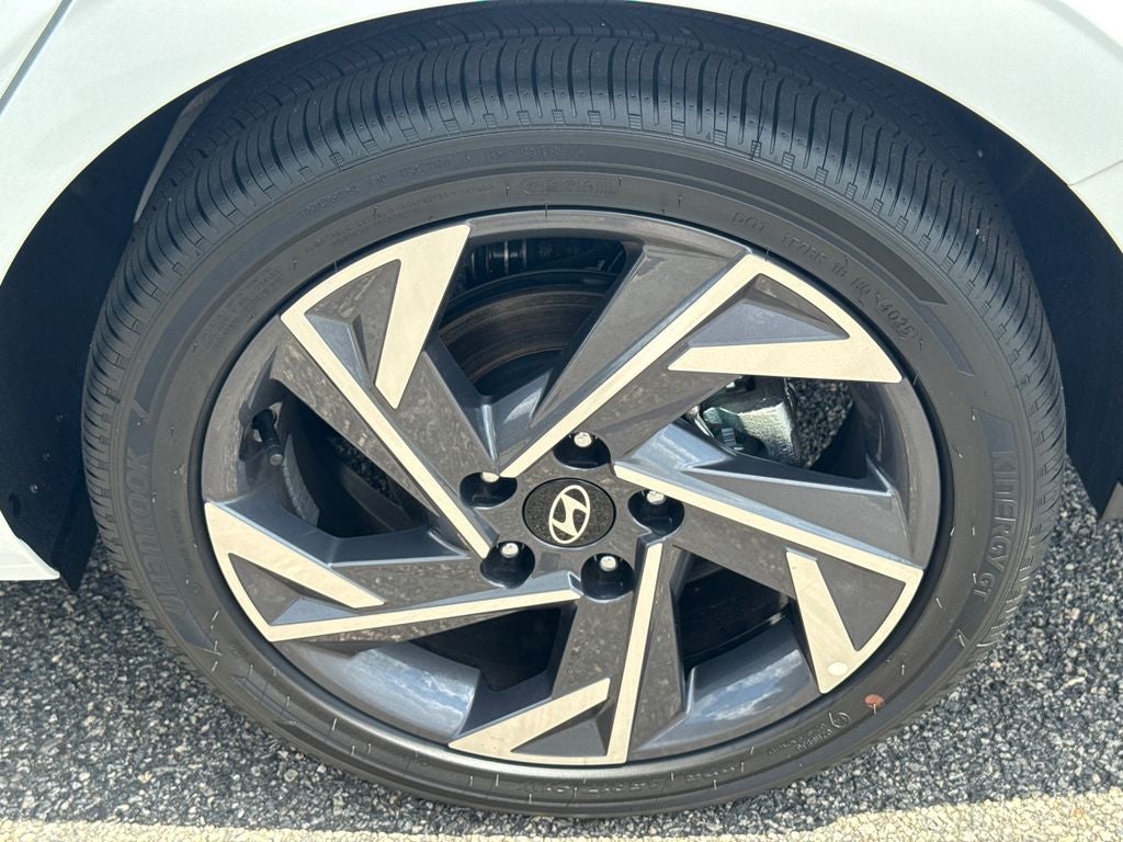 2026 Hyundai Elantra Hybrid Limited