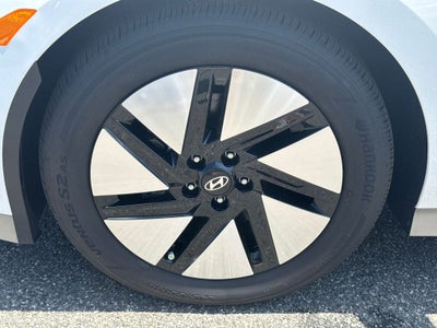 2025 Hyundai IONIQ 6 SE