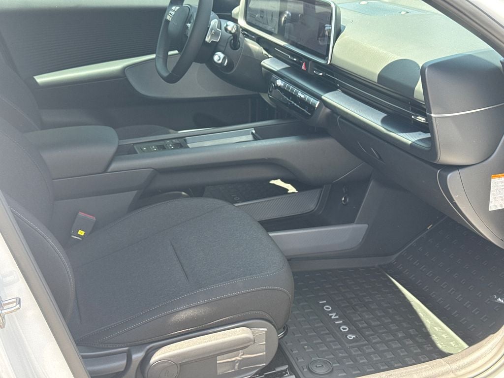 2025 Hyundai IONIQ 6 SE