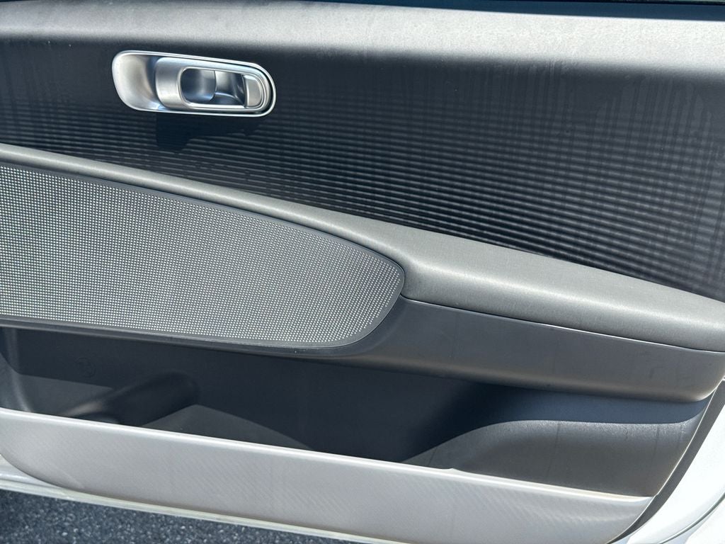 2025 Hyundai IONIQ 6 SE