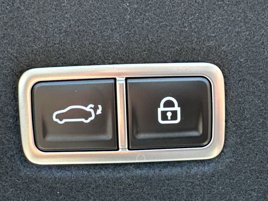 2025 Hyundai IONIQ 6 SE