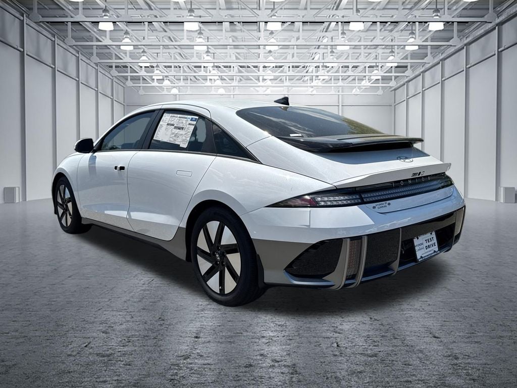 2025 Hyundai IONIQ 6 SE