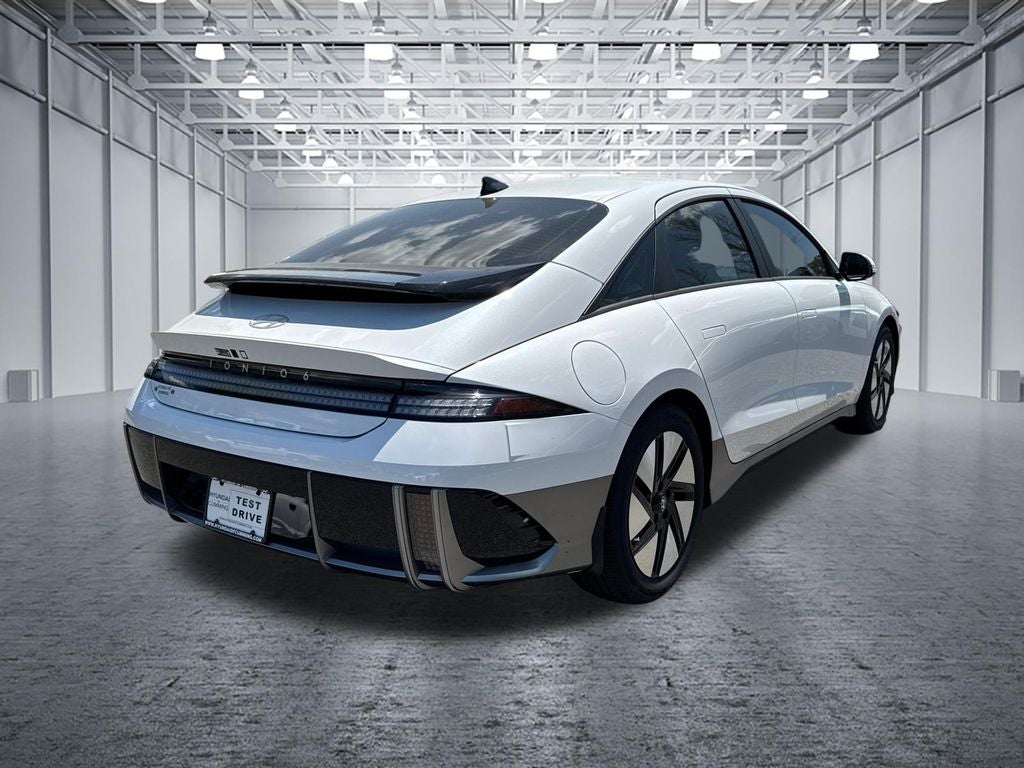 2025 Hyundai IONIQ 6 SE