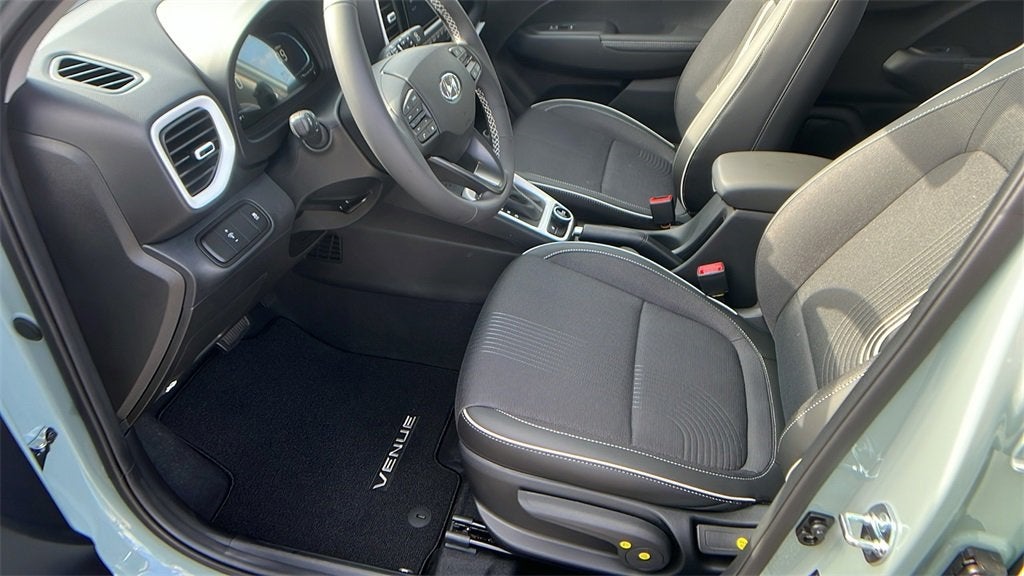 2025 Hyundai Venue Limited