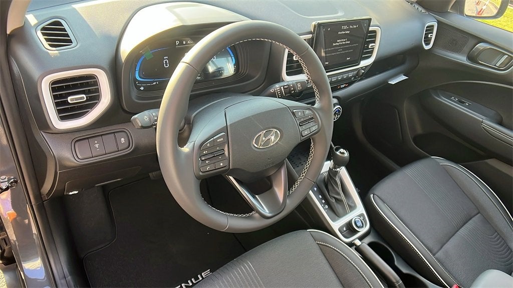 2025 Hyundai Venue Limited