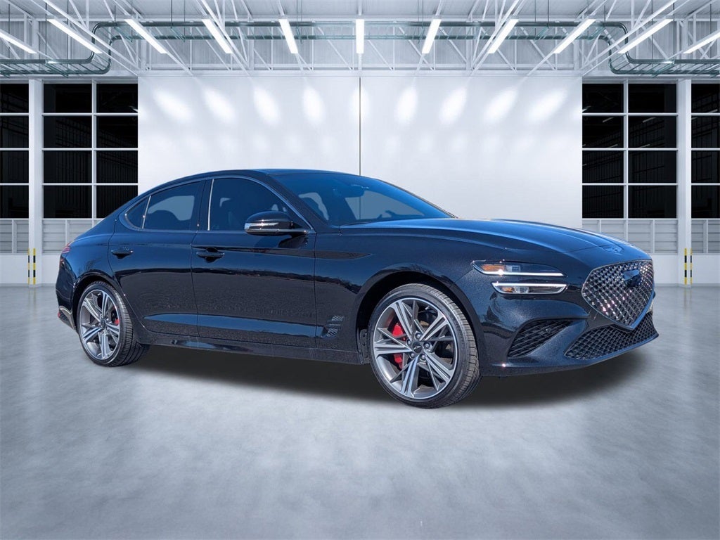 2025 Genesis G70 2.5T
