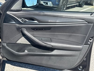 2021 BMW 5 Series M550i xDrive