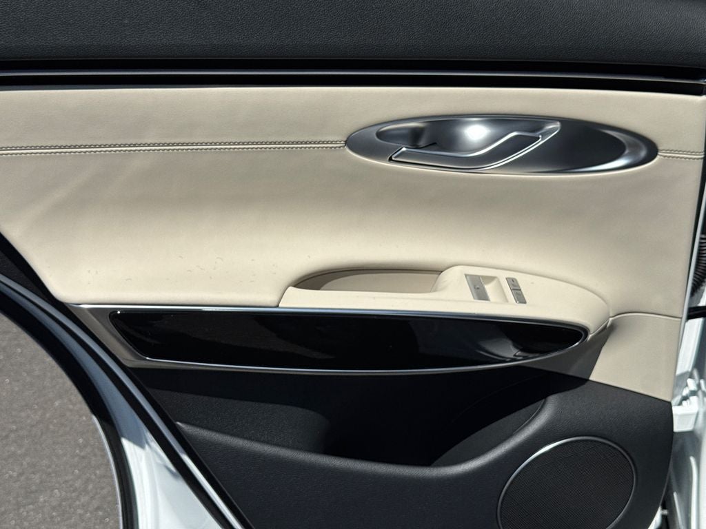2026 Genesis GV70 2.5T