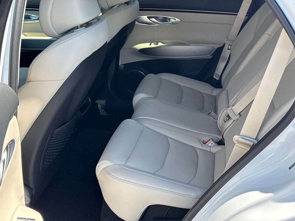 2026 Genesis GV70 2.5T Select