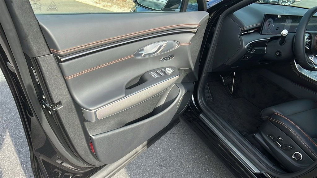 2026 Genesis GV70 3.5T SPORT ADVANCED