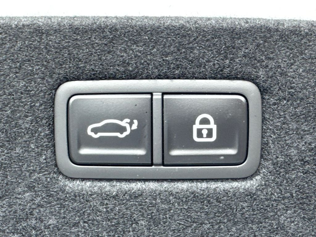 2026 Genesis G90 3.5T E-SC MHEV