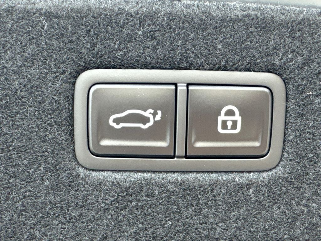 2026 Genesis G90 3.5T e-SC