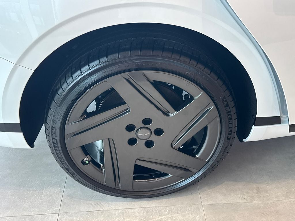 2026 Genesis G90 3.5T e-SC