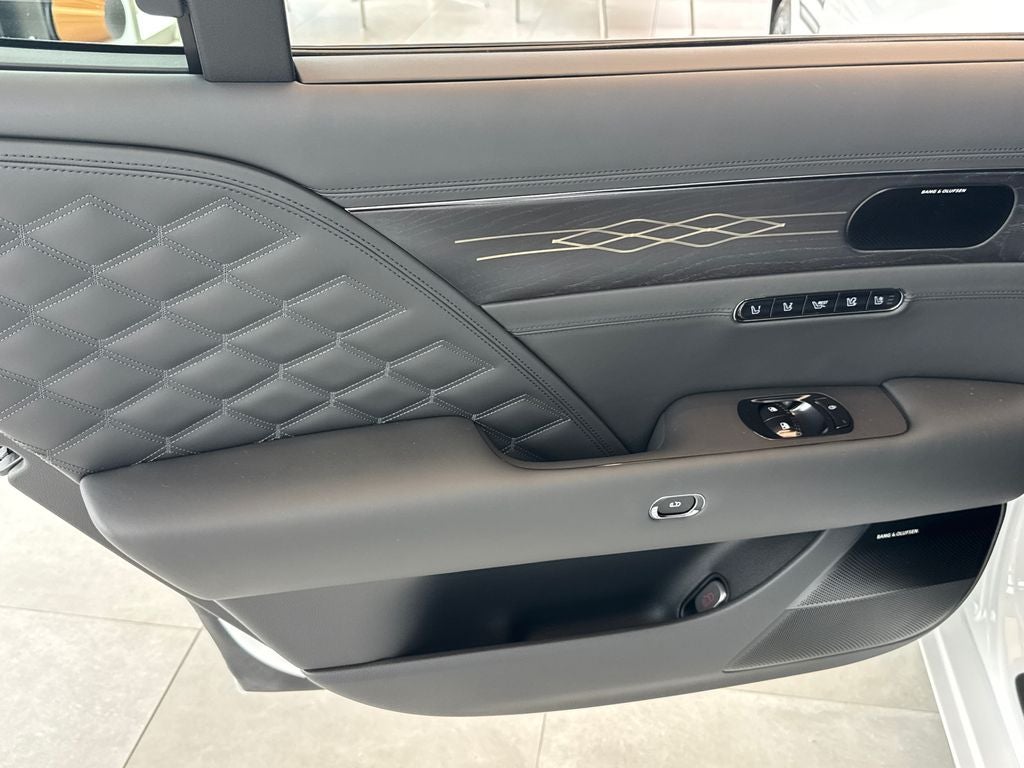 2026 Genesis G90 3.5T e-SC