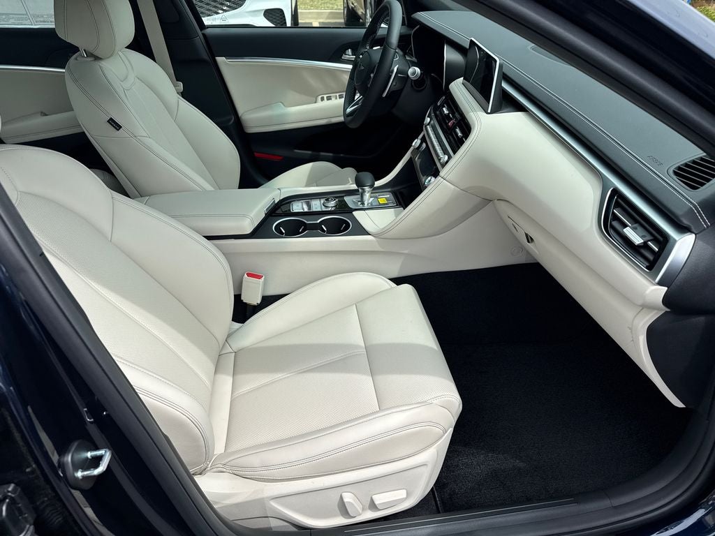 2026 Genesis G70 2.5T