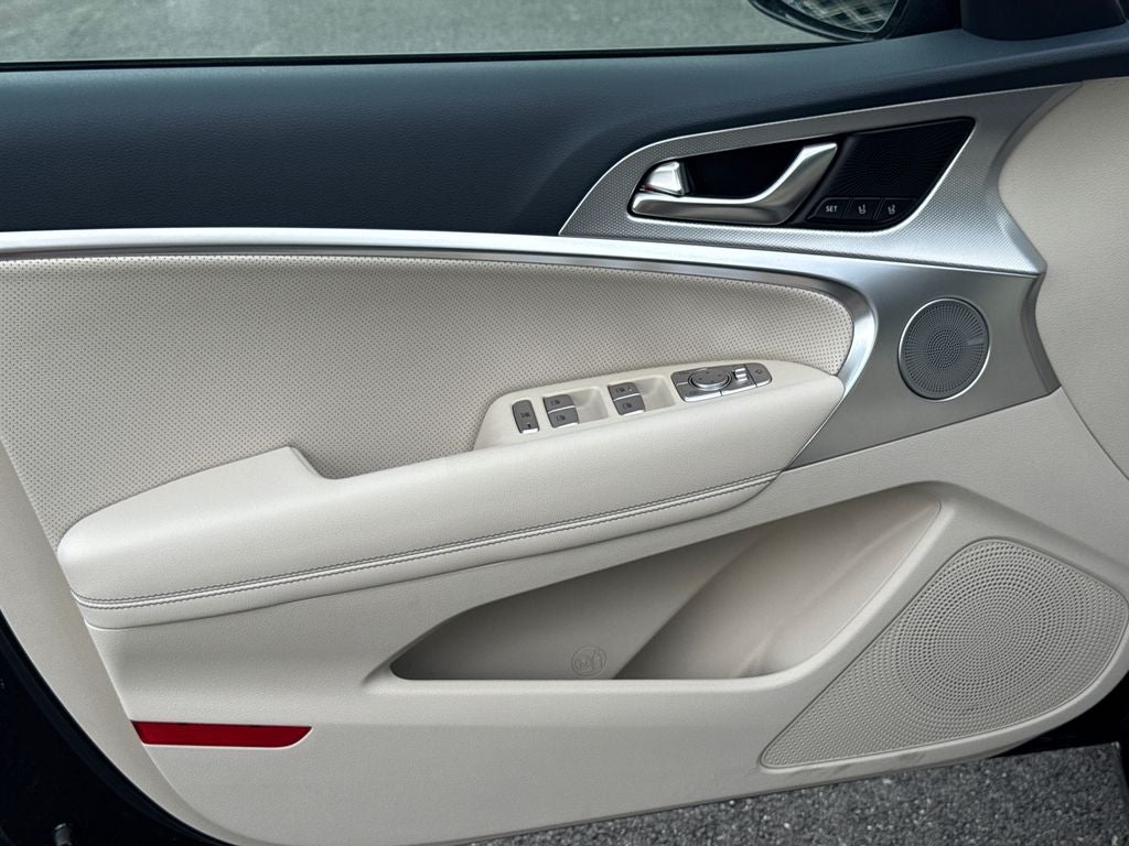 2026 Genesis G70 2.5T Prestige