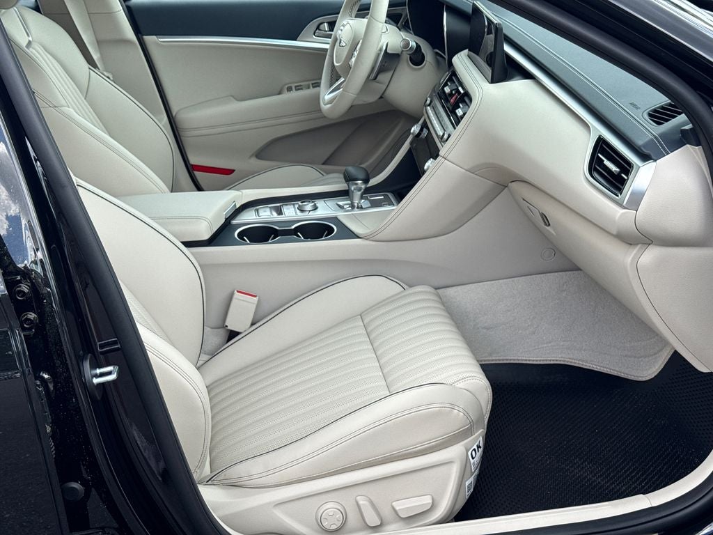 2026 Genesis G70 2.5T Prestige