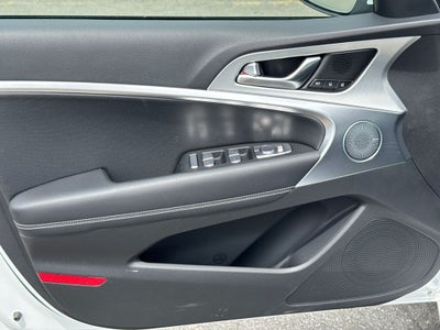 2026 Genesis G70 2.5T PRESTIGE