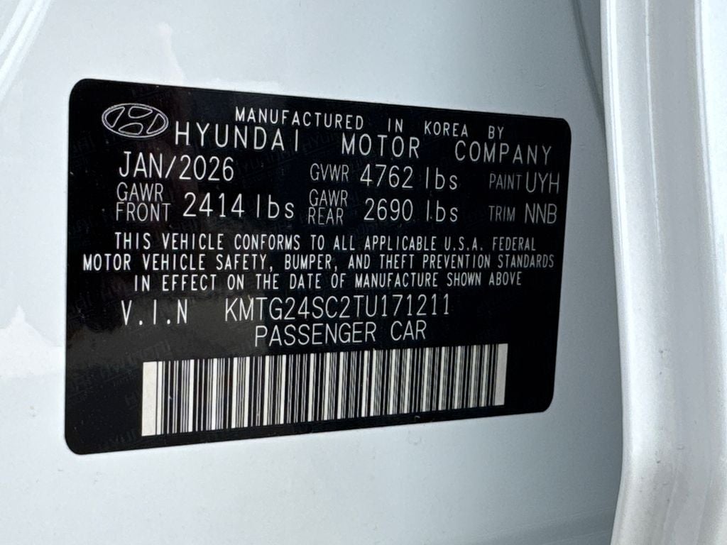 2026 Genesis G70 2.5T PRESTIGE