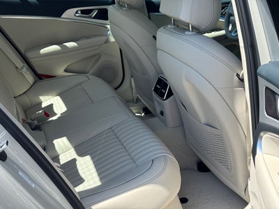 2026 Genesis G70 2.5T Prestige