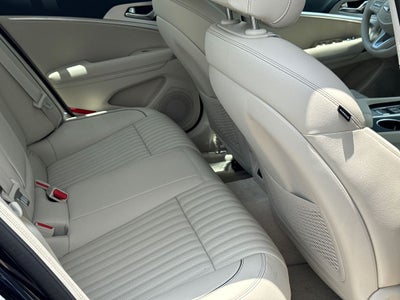 2026 Genesis G70 2.5T Prestige
