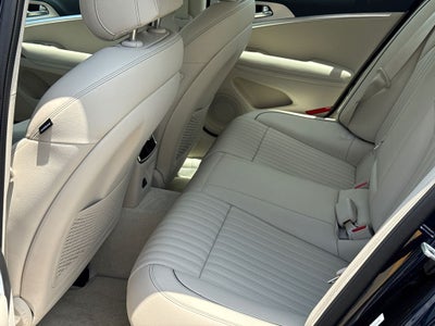 2026 Genesis G70 2.5T Prestige