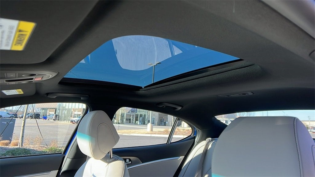 2025 Genesis G70 3.3T Sport Advanced