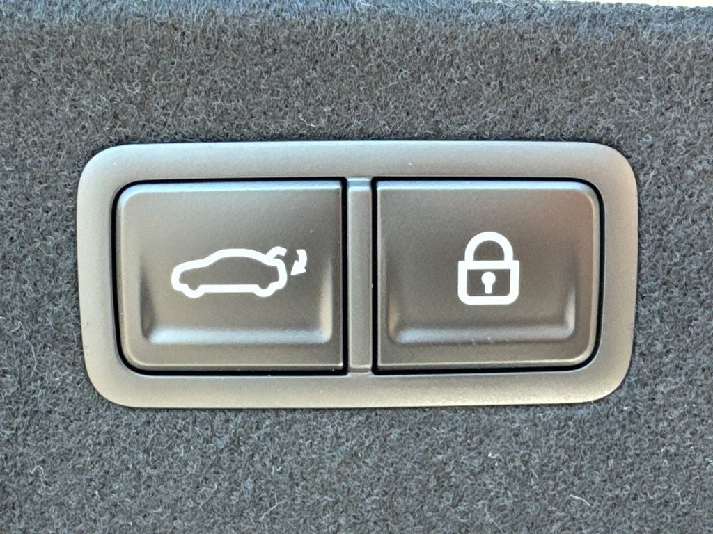 2026 Genesis G80 2.5T