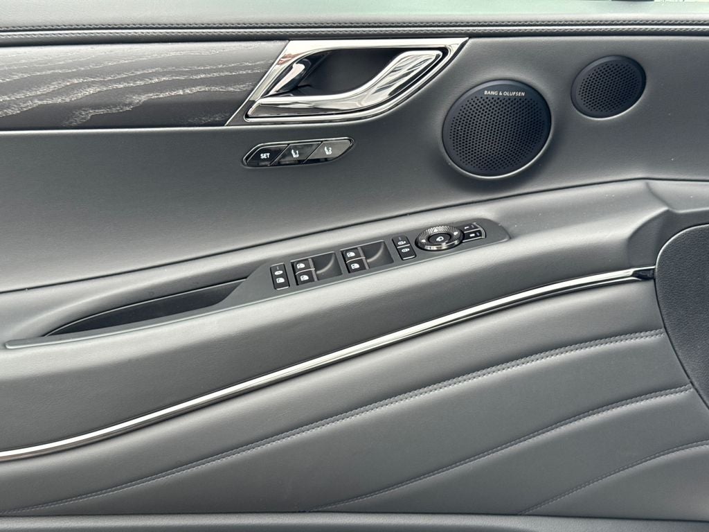 2026 Genesis GV80 2.5T PRESTIGE BLACK