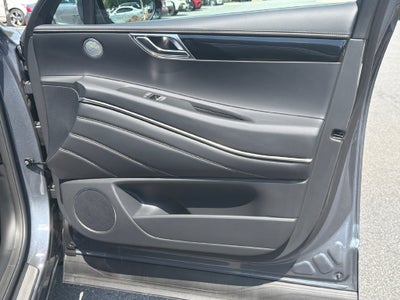 2027 Genesis GV80 2.5T