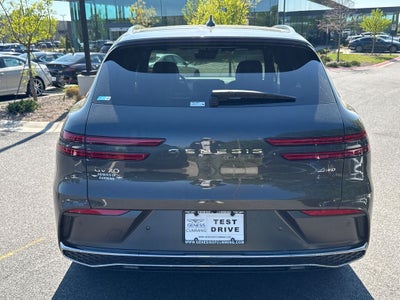 2026 Genesis GV70 2.5T ADVANCED