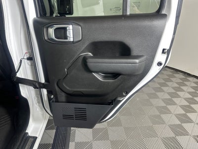 2023 Jeep Wrangler High Tide Beach Edition