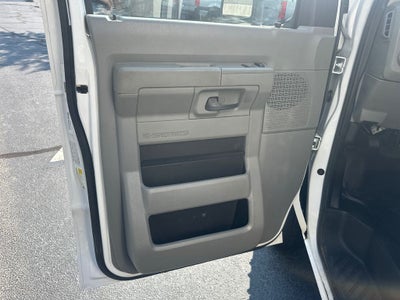 2019 Ford E-450SD Base
