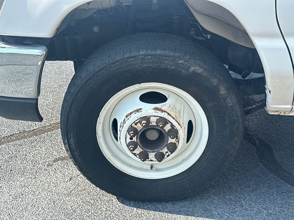 2019 Ford E-450SD Base