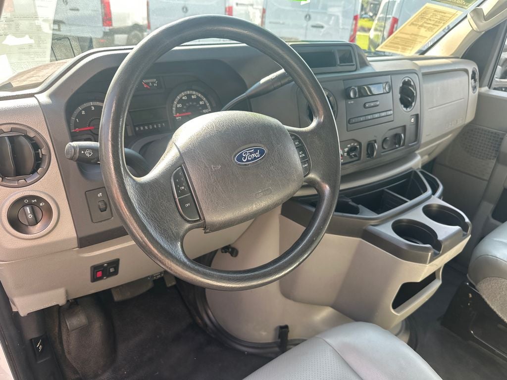 2019 Ford E-450SD Base