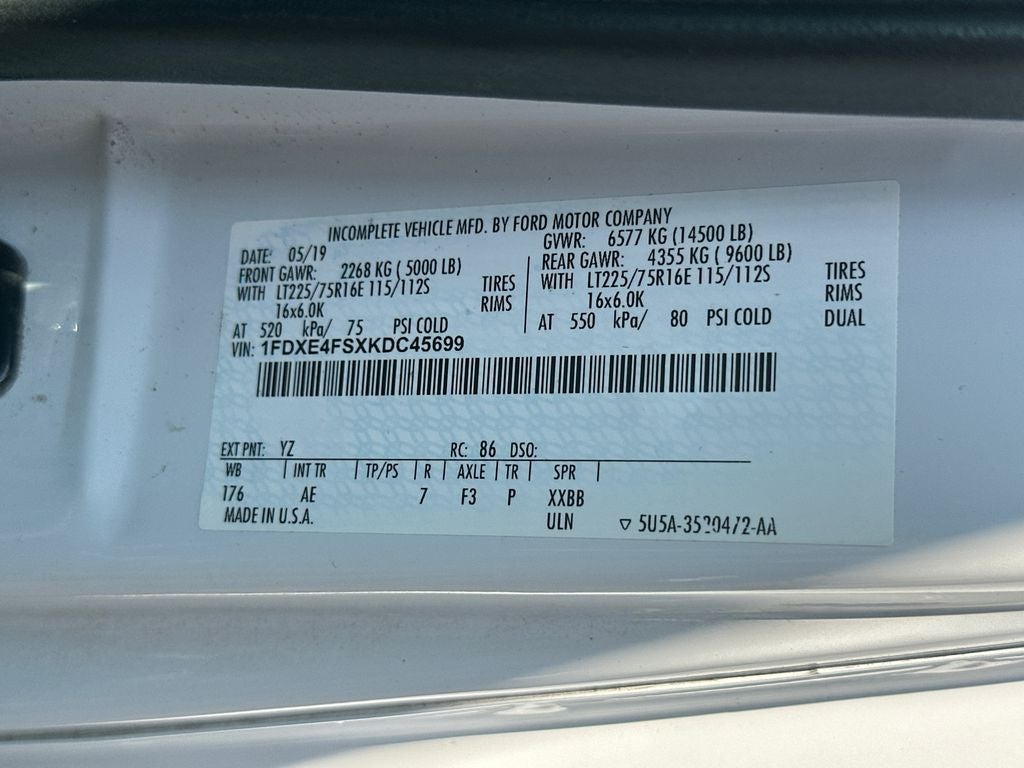2019 Ford E-450SD Base